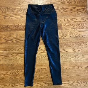 Peloton black coated leggings